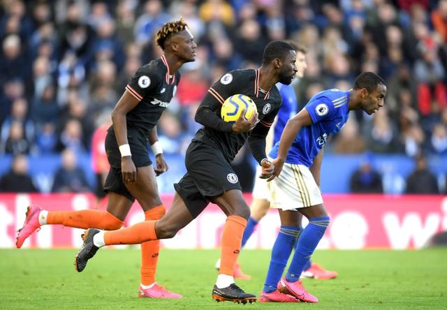  里尔锋线双星闪耀，四球横扫弱旅图卢兹  